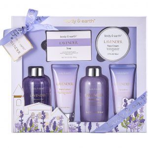 body & earth bath body gift set