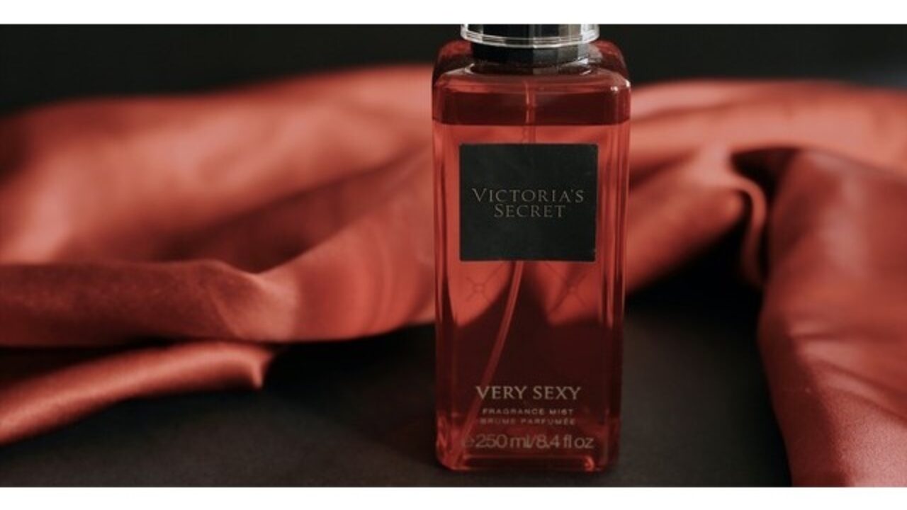 Pure Seduction Lace by Victoria's Secret » Reviews & Perfume Facts