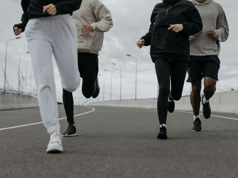 people running