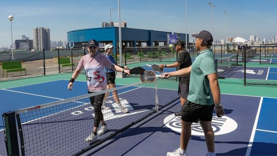 SM Supermalls pickleball court