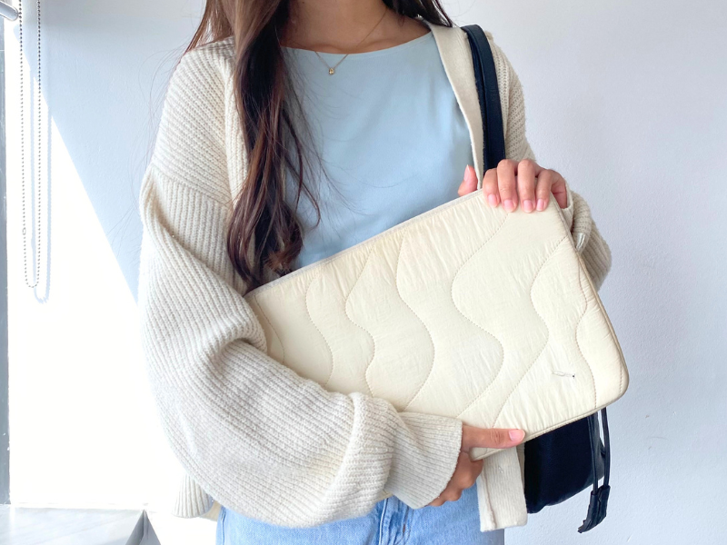 Tomtoc A27 Puffy Laptop Sleeve Review